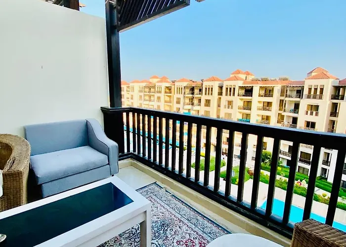 Apartment Floor With Sea & Pool View Gravity - Couples And Family Only *